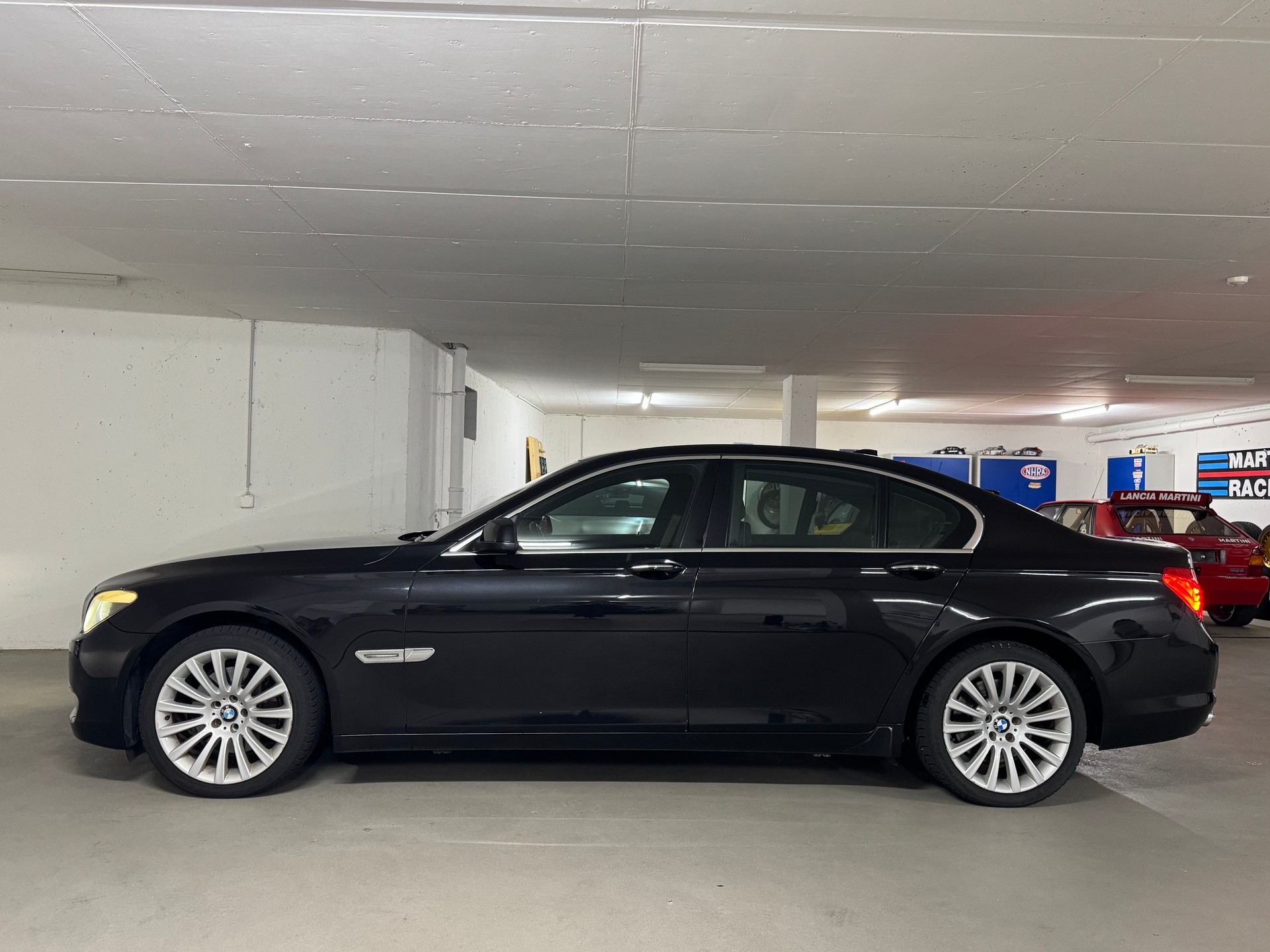 BMW 730d-image-3