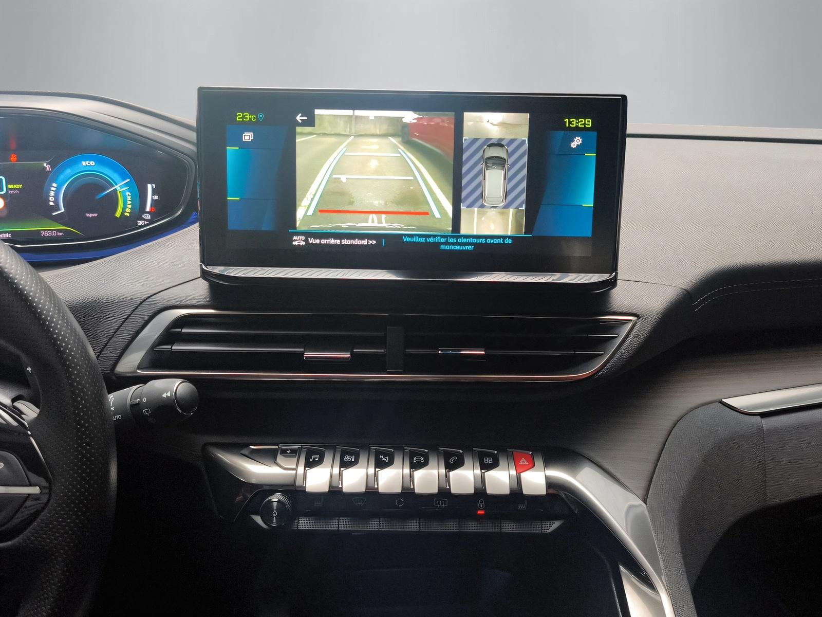 PEUGEOT 3008 1.6 Plug-in Hybrid4 GT Pack-image-7