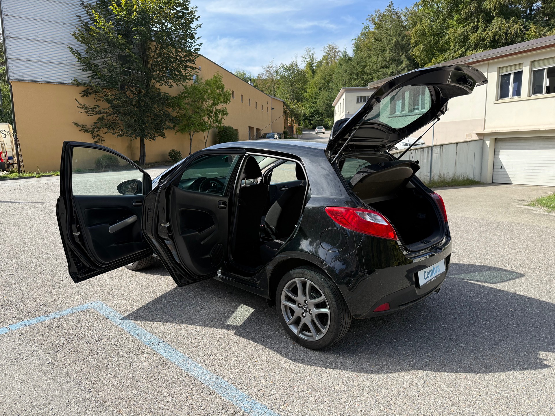 MAZDA 2 1.3i 16V Exclusive-image-18
