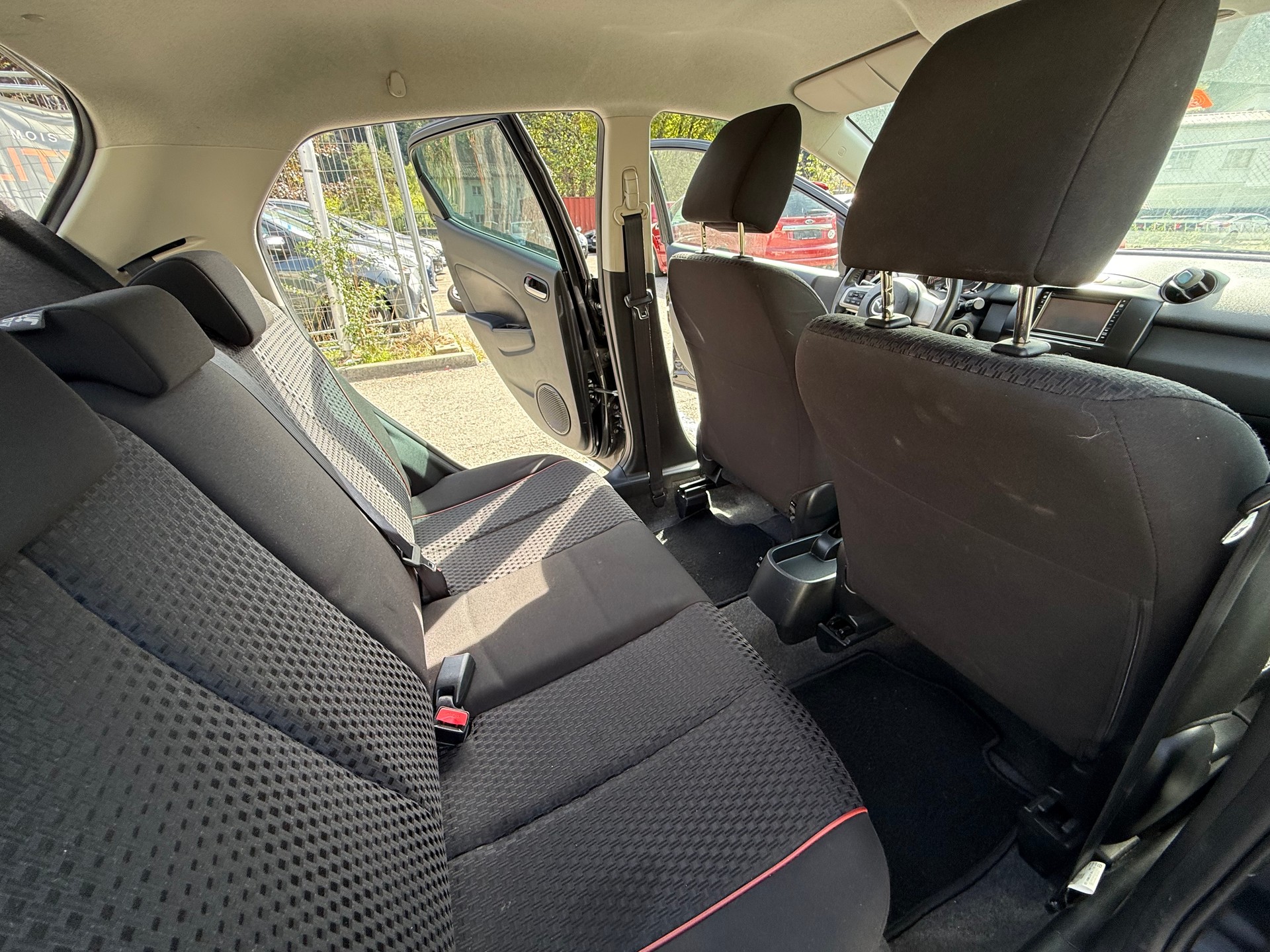 MAZDA 2 1.3i 16V Exclusive-image-13
