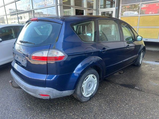 FORD S-Max 2.0i Ambiente-showroom-element-3