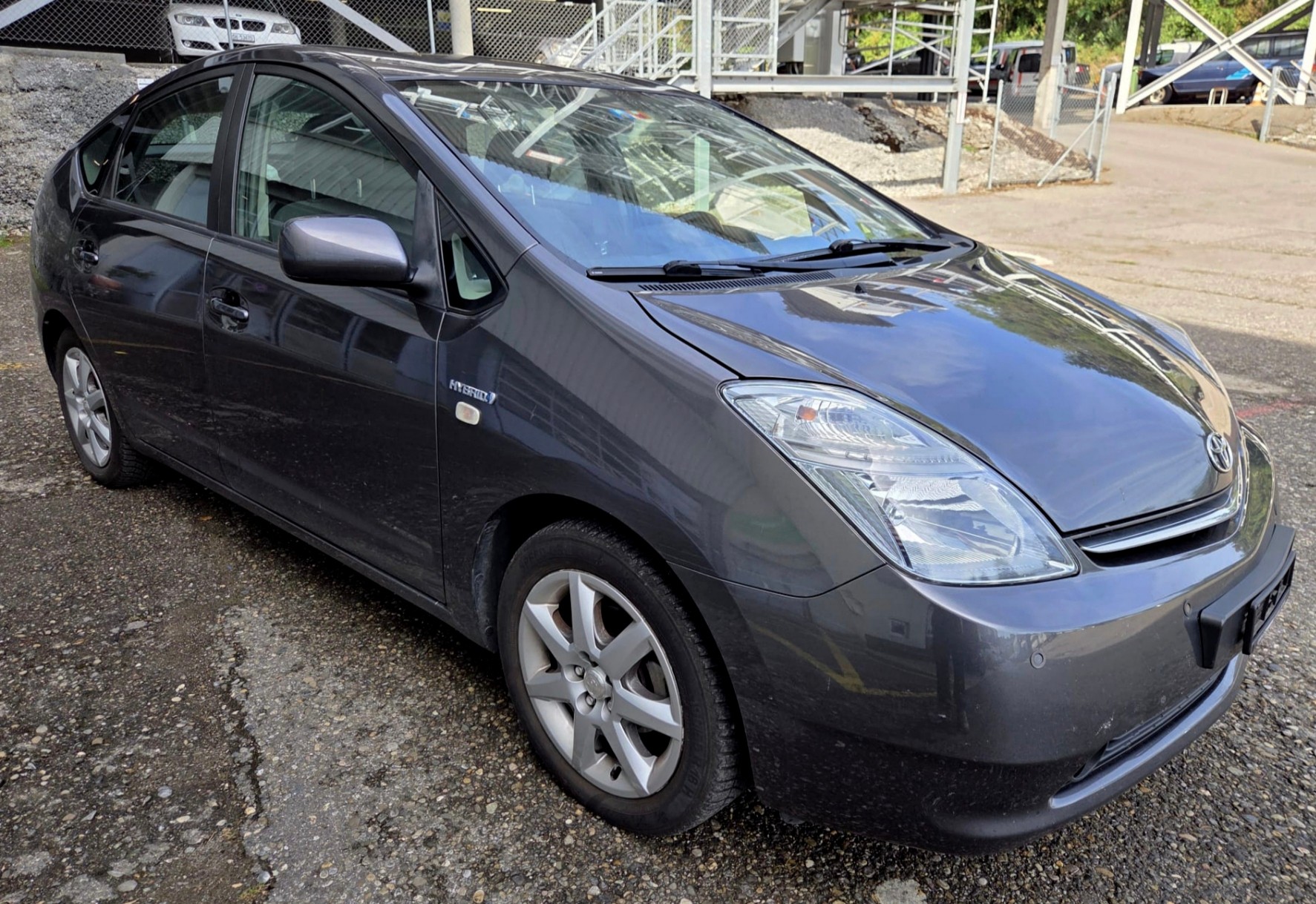 TOYOTA Prius 1.5 16V Hybrid-image-1