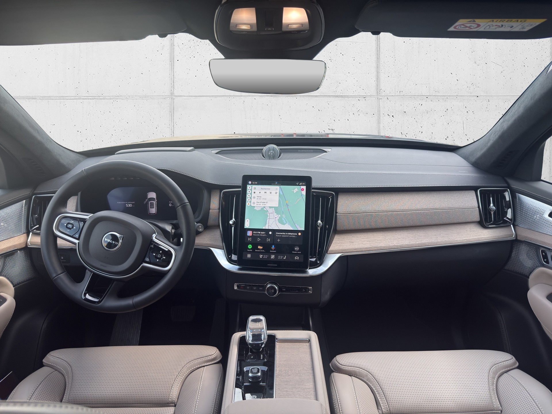 VOLVO XC90 T8 eAWD PluginHybrid Ultra Bright Geartronic-image-12