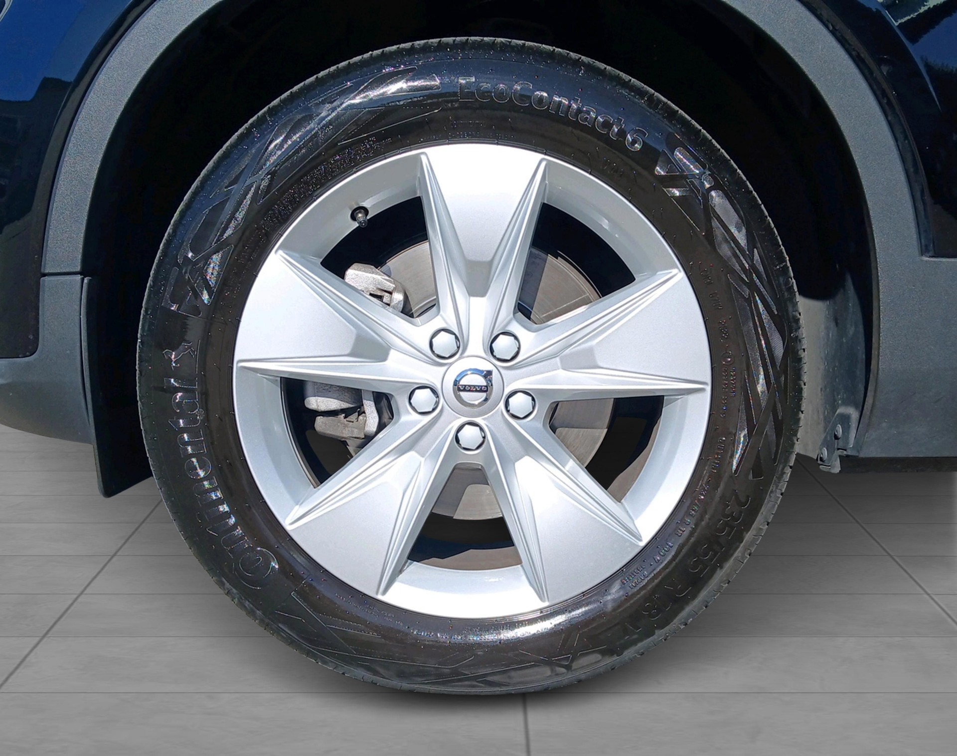 VOLVO XC40 2.0 B3 MH Core-image-9