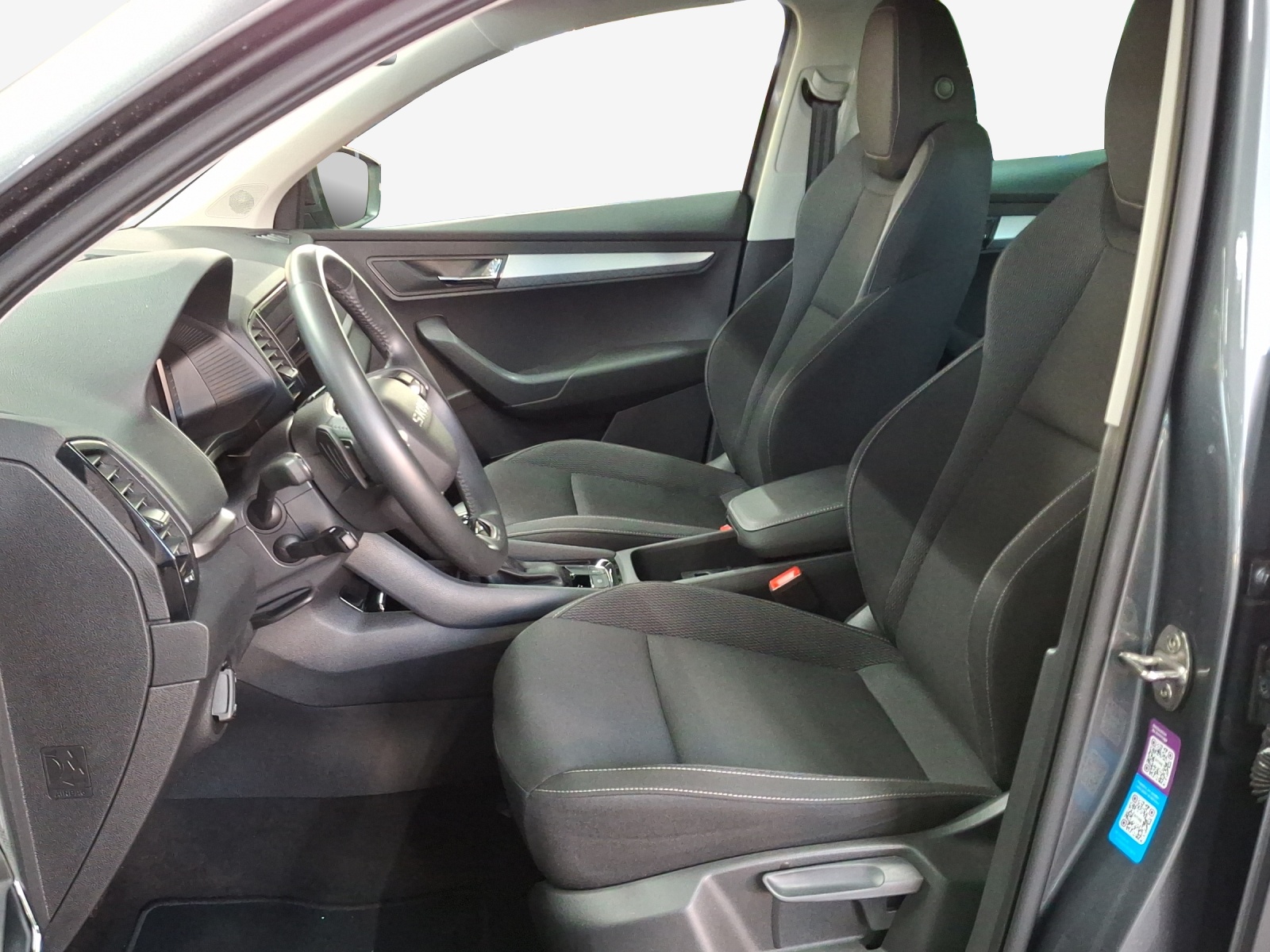 SKODA Karoq 2.0 TDI CR Selection 4x4 DSG-image-7