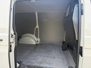 VW T6.1 2.0 TDI 4Motion DSG-image-13