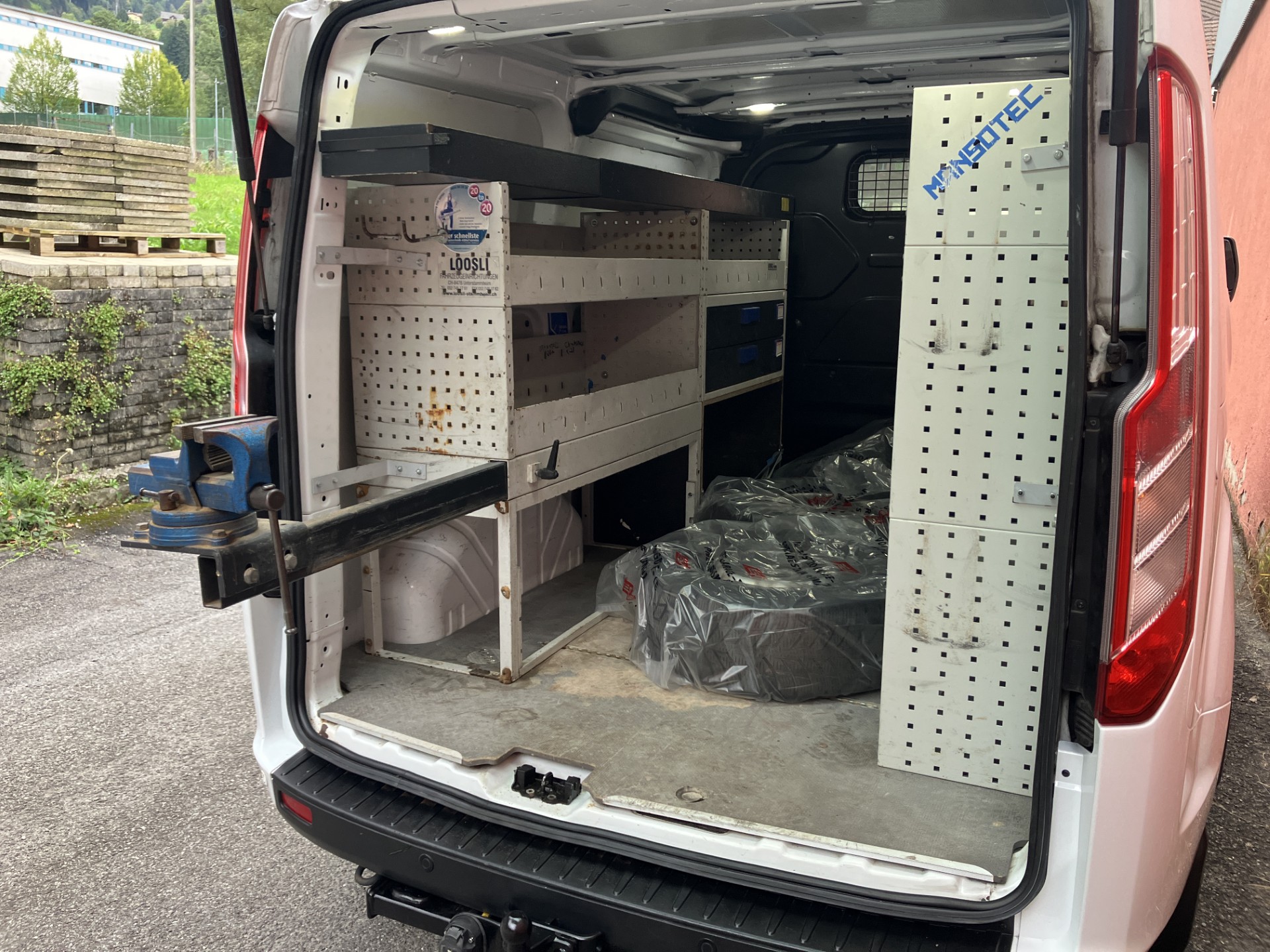 FORD Transit Custom Van 280 L1H1 Ambiente-image-13