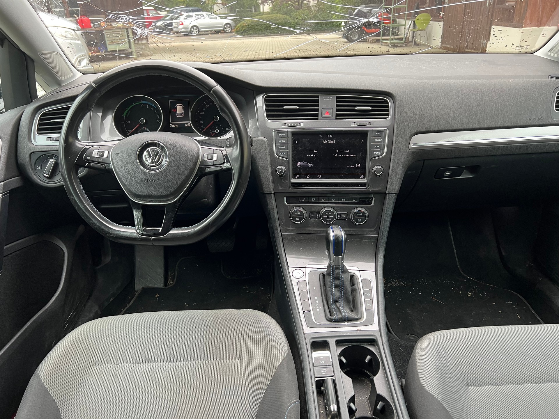 VW e-Golf-image-6