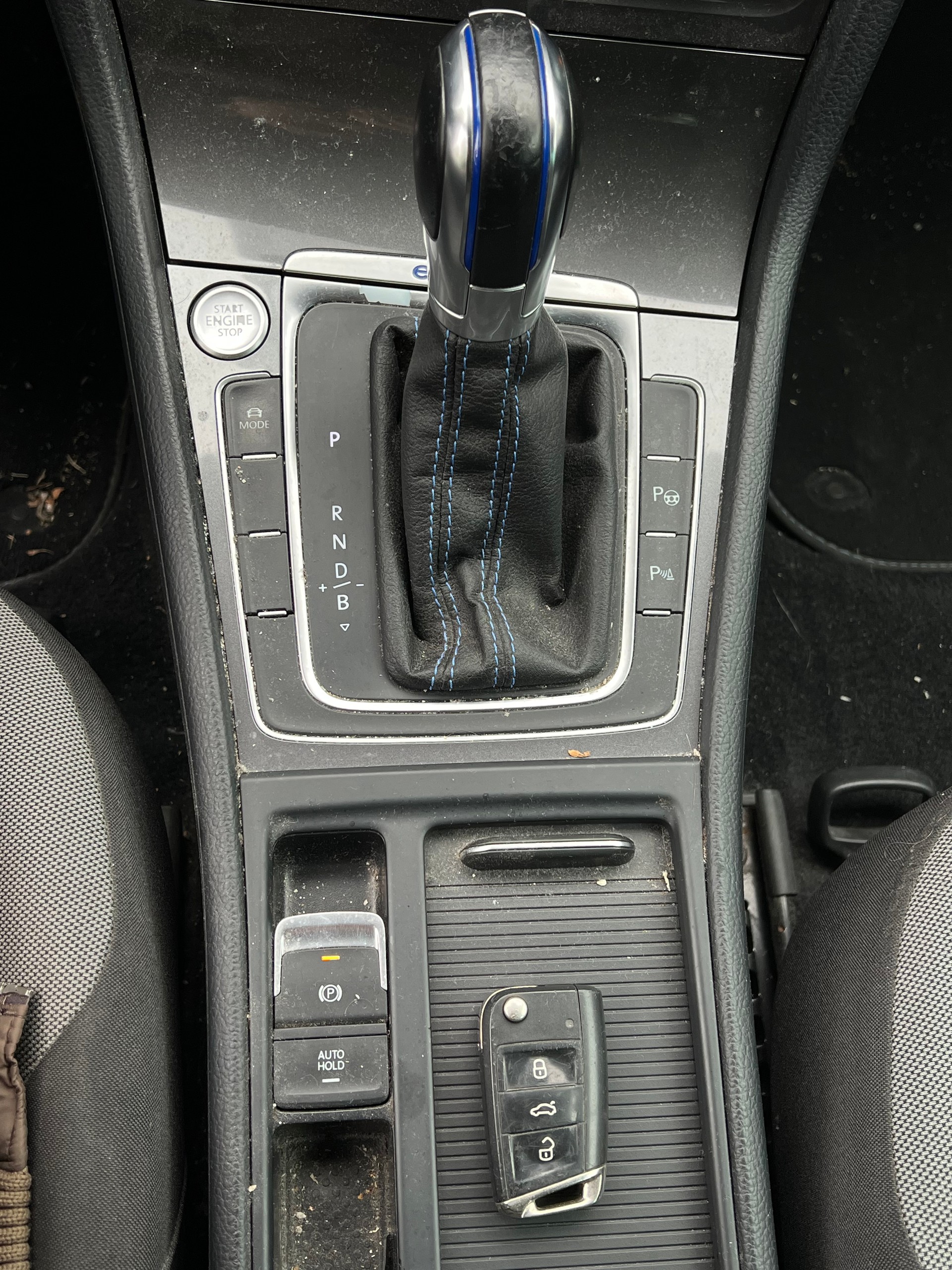 VW e-Golf-image-12