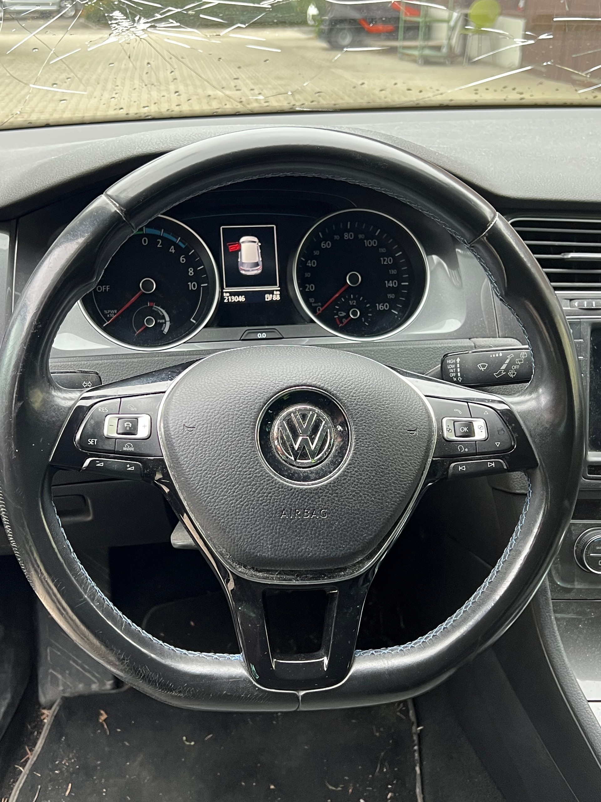 VW e-Golf-image-8