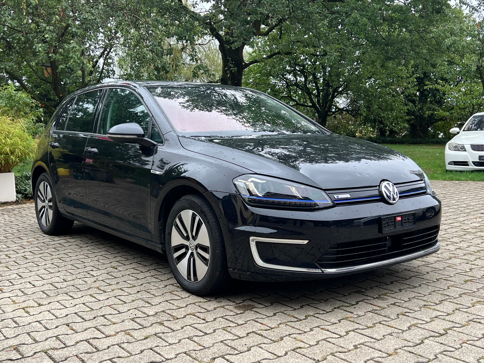 VW e-Golf-image-0
