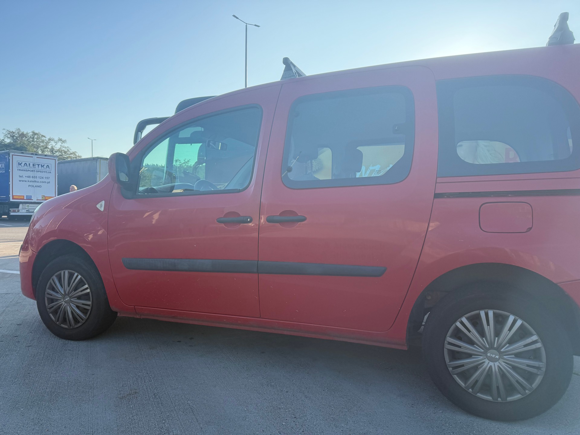 RENAULT Kangoo 1.6 16V Authentique-image-3