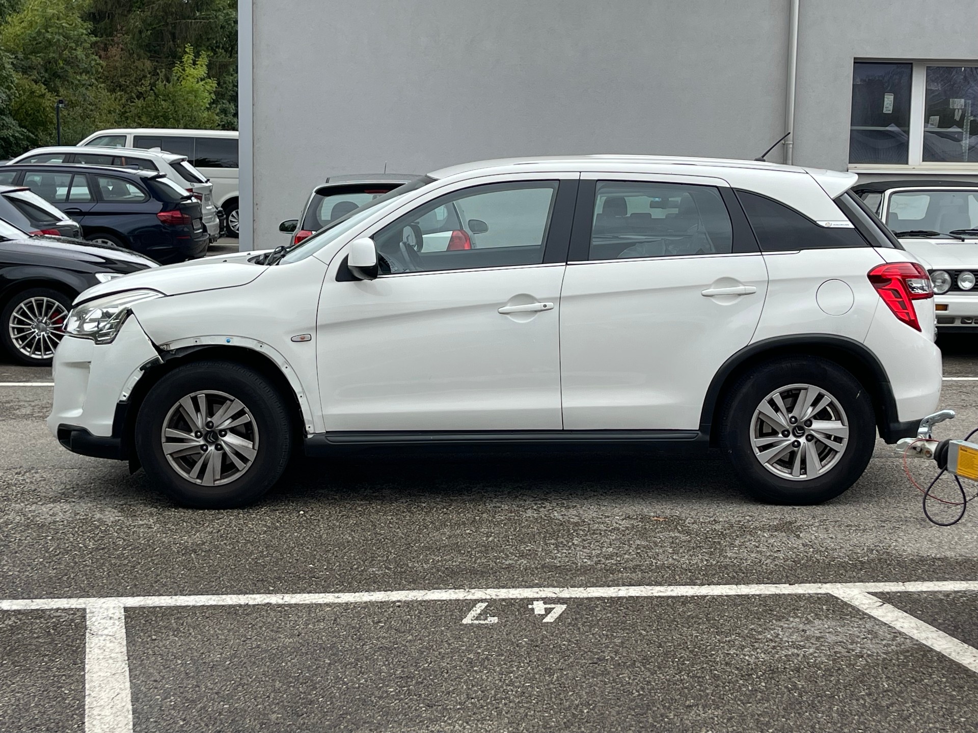 CITROEN C4 Aircross 1.6 HDi Collection 4WD-image-5