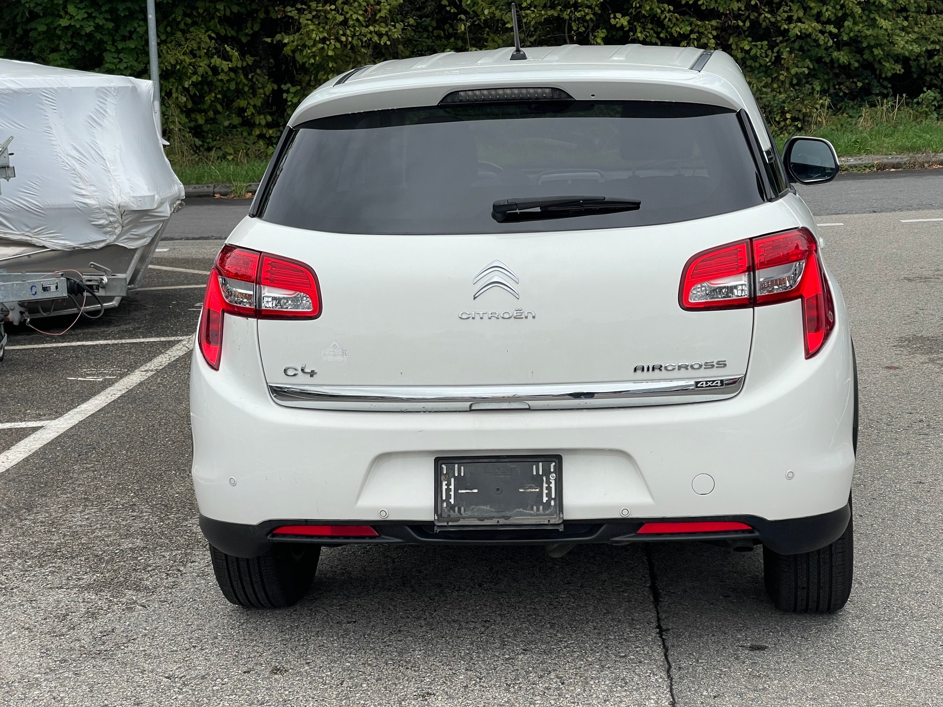 CITROEN C4 Aircross 1.6 HDi Collection 4WD-image-3
