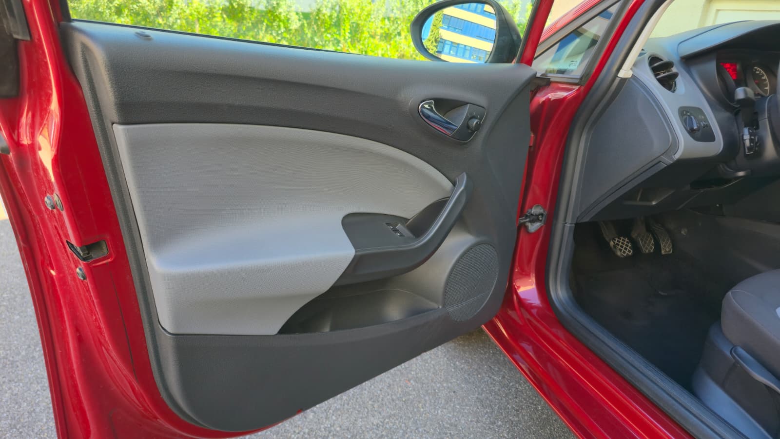 SEAT Ibiza 1.2 TSI Style-image-10