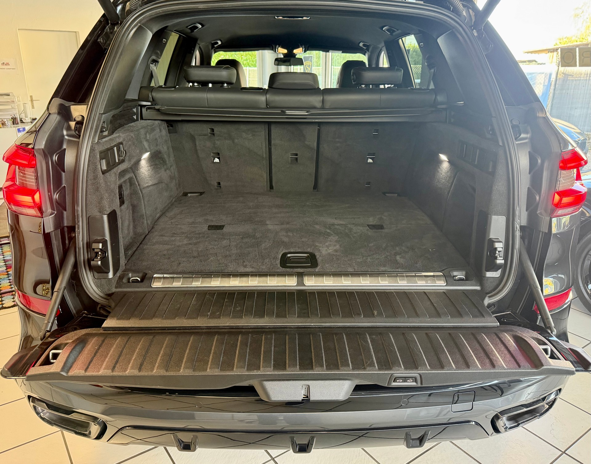 BMW X5 xDrive45e Steptronic-image-24