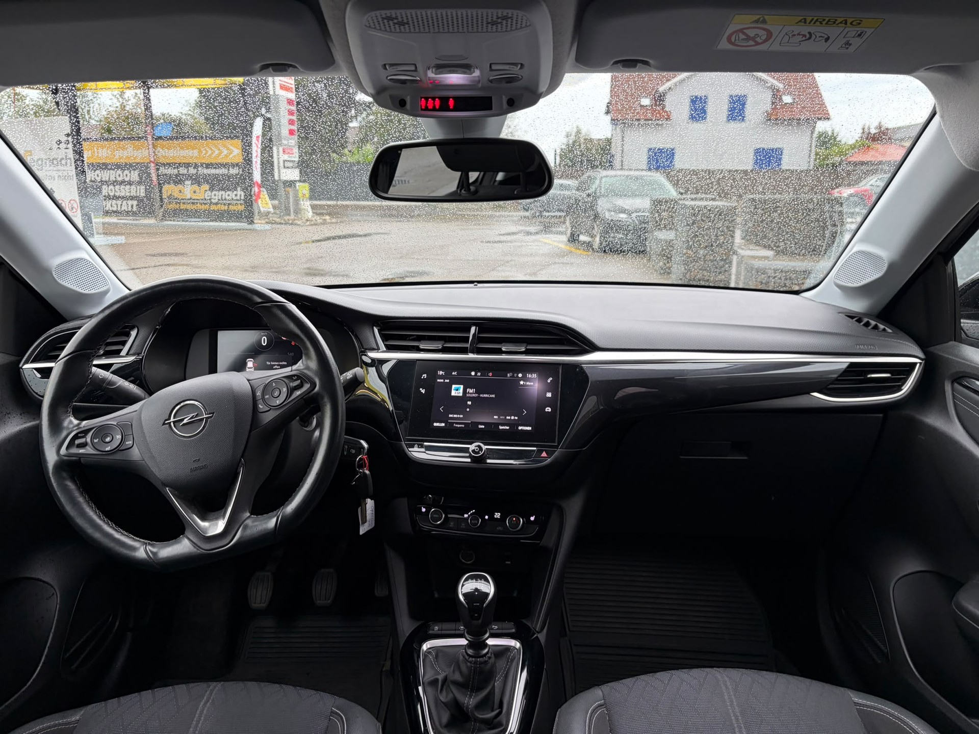 OPEL Corsa 1.2 TP Elegance-image-8