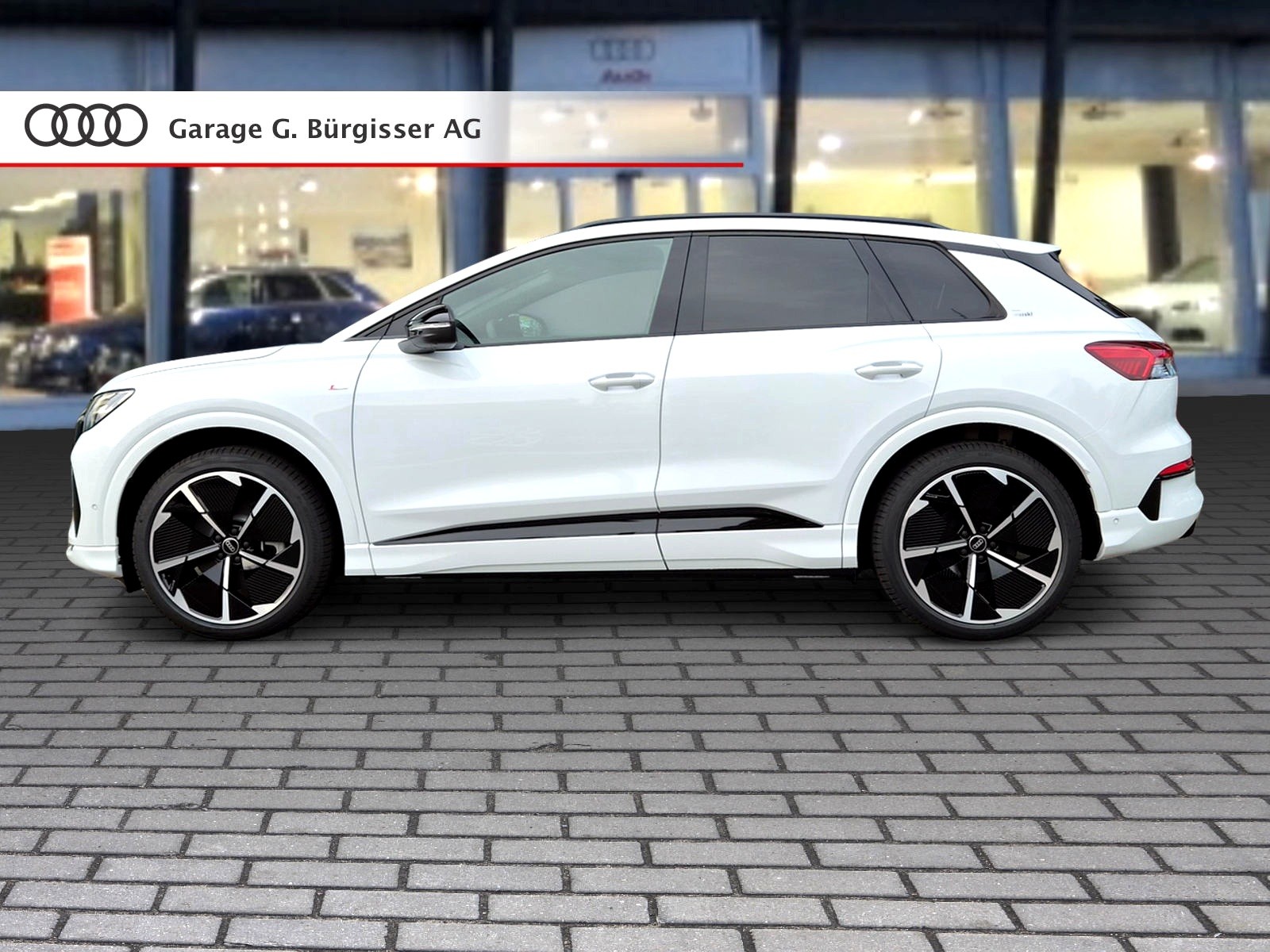 AUDI Q4 e-tron SUV quattro performance Swiss Ski Gletscherweiss Metallic-image-2
