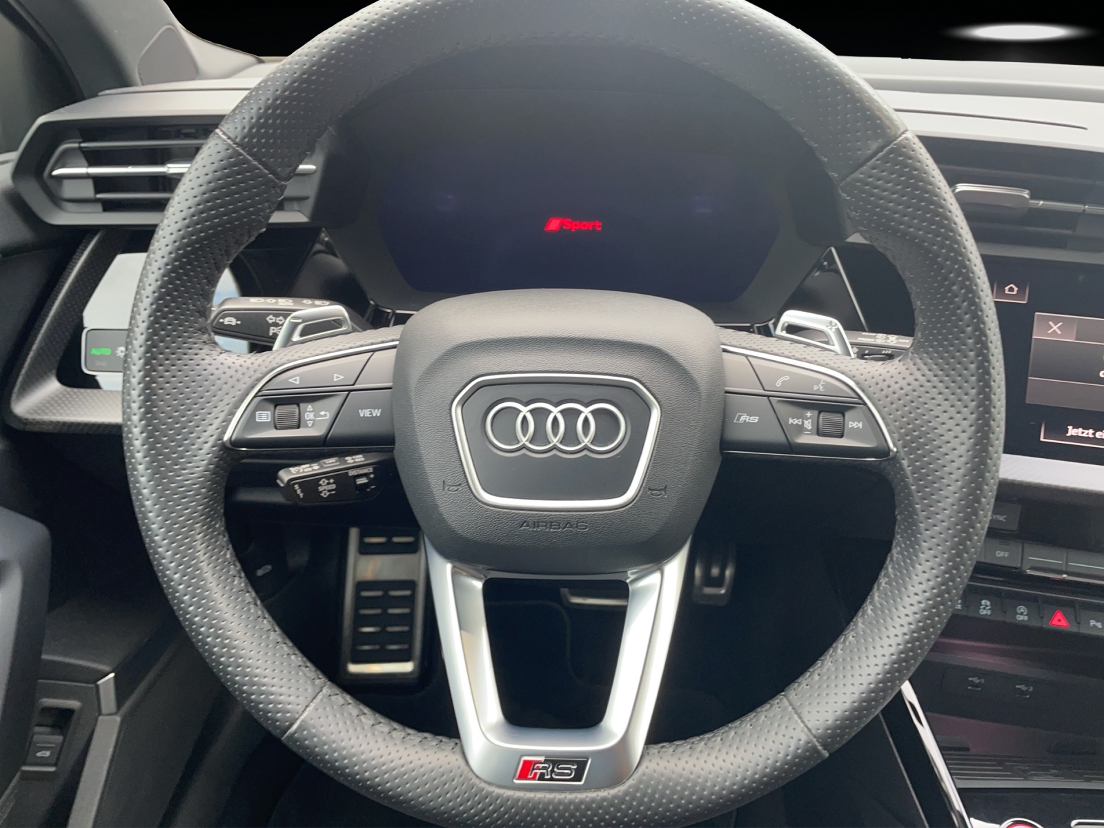 AUDI RS3 Sportback 2.5 TSI quattro S-tronic-image-12