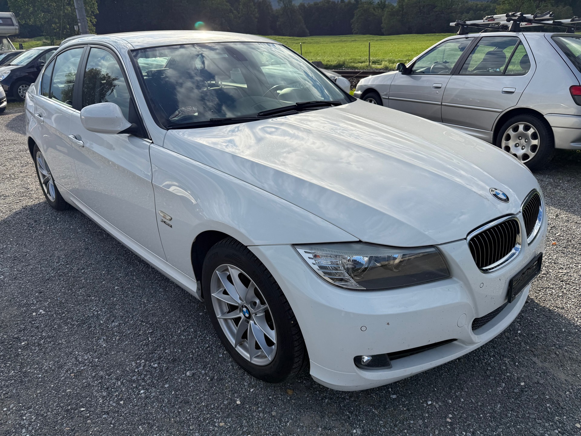 BMW 325i x-Drive Steptronic-image-7