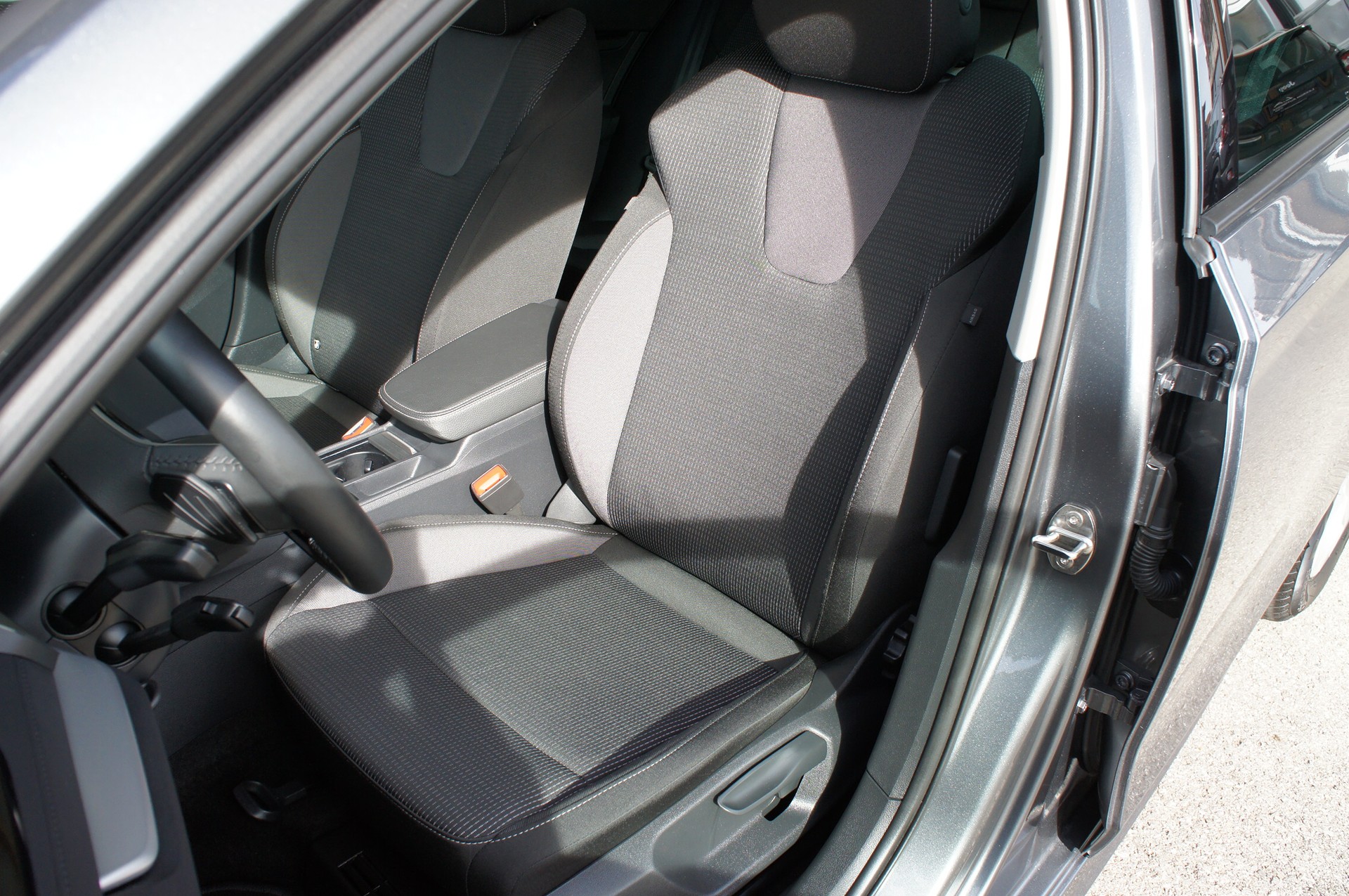 SKODA Octavia Combi 1.5 TSI mHEV DSG Selection-image-14