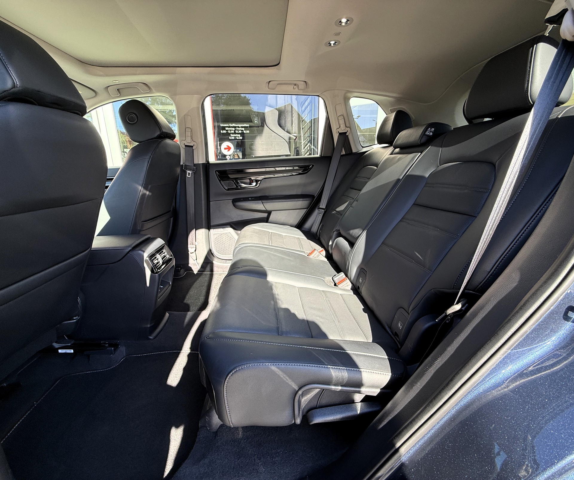 HONDA CR-V 2.0i MMD Hybrid Advance 4WD Automatic-image-8