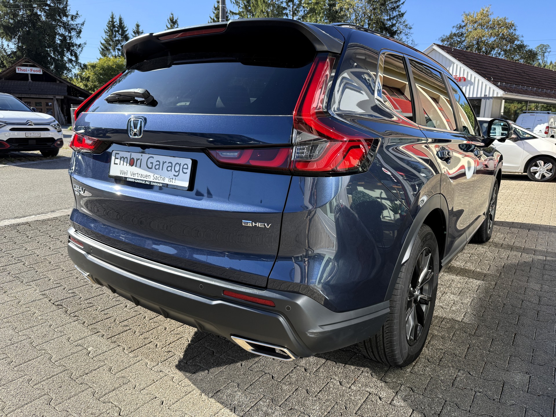 HONDA CR-V 2.0i MMD Hybrid Advance 4WD Automatic-image-4