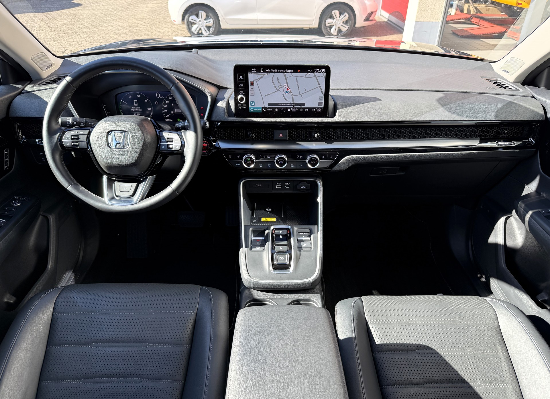 HONDA CR-V 2.0i MMD Hybrid Advance 4WD Automatic-image-12