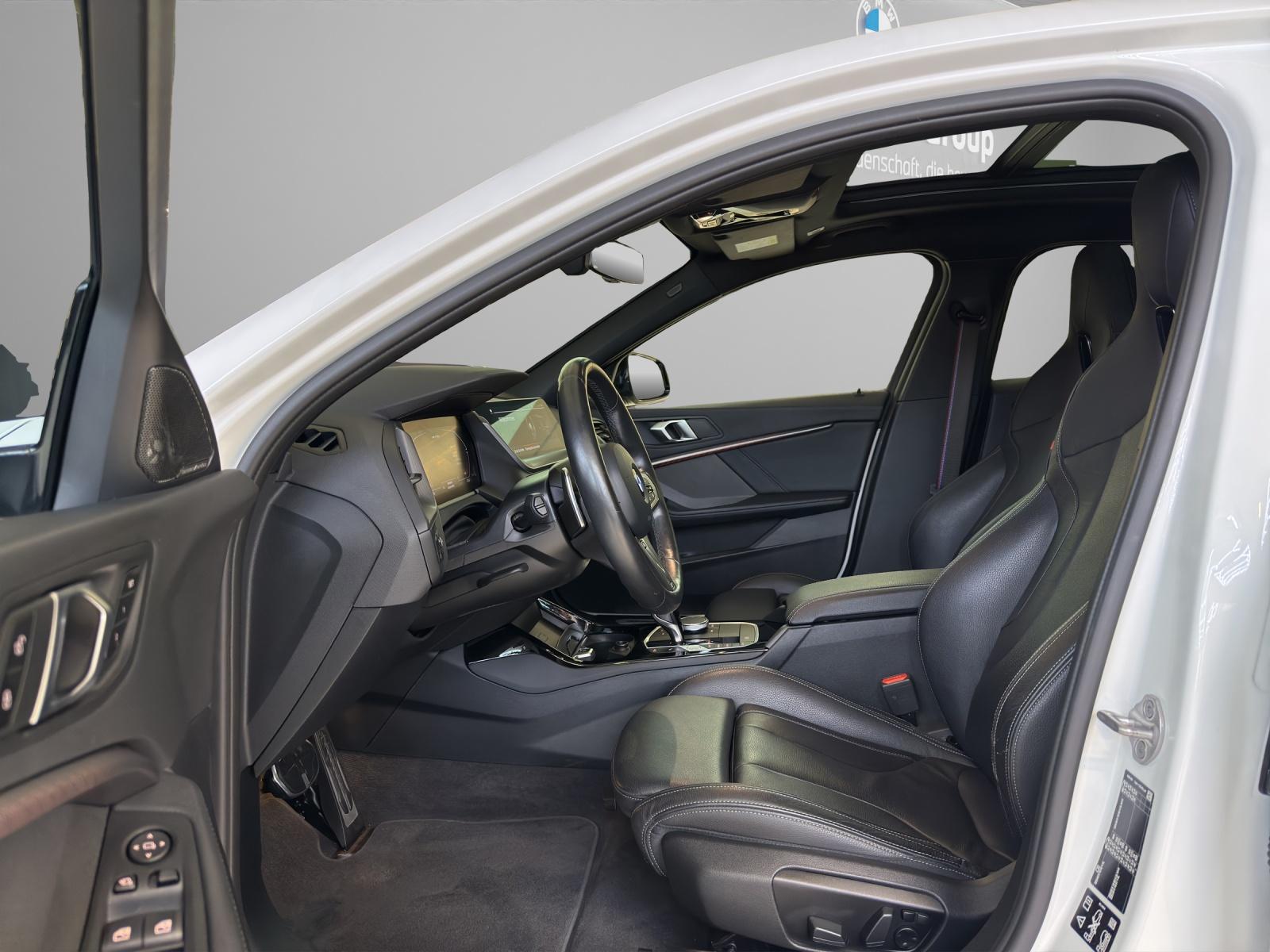 BMW M135i xDrive M-Sportpaket Pro-image-10