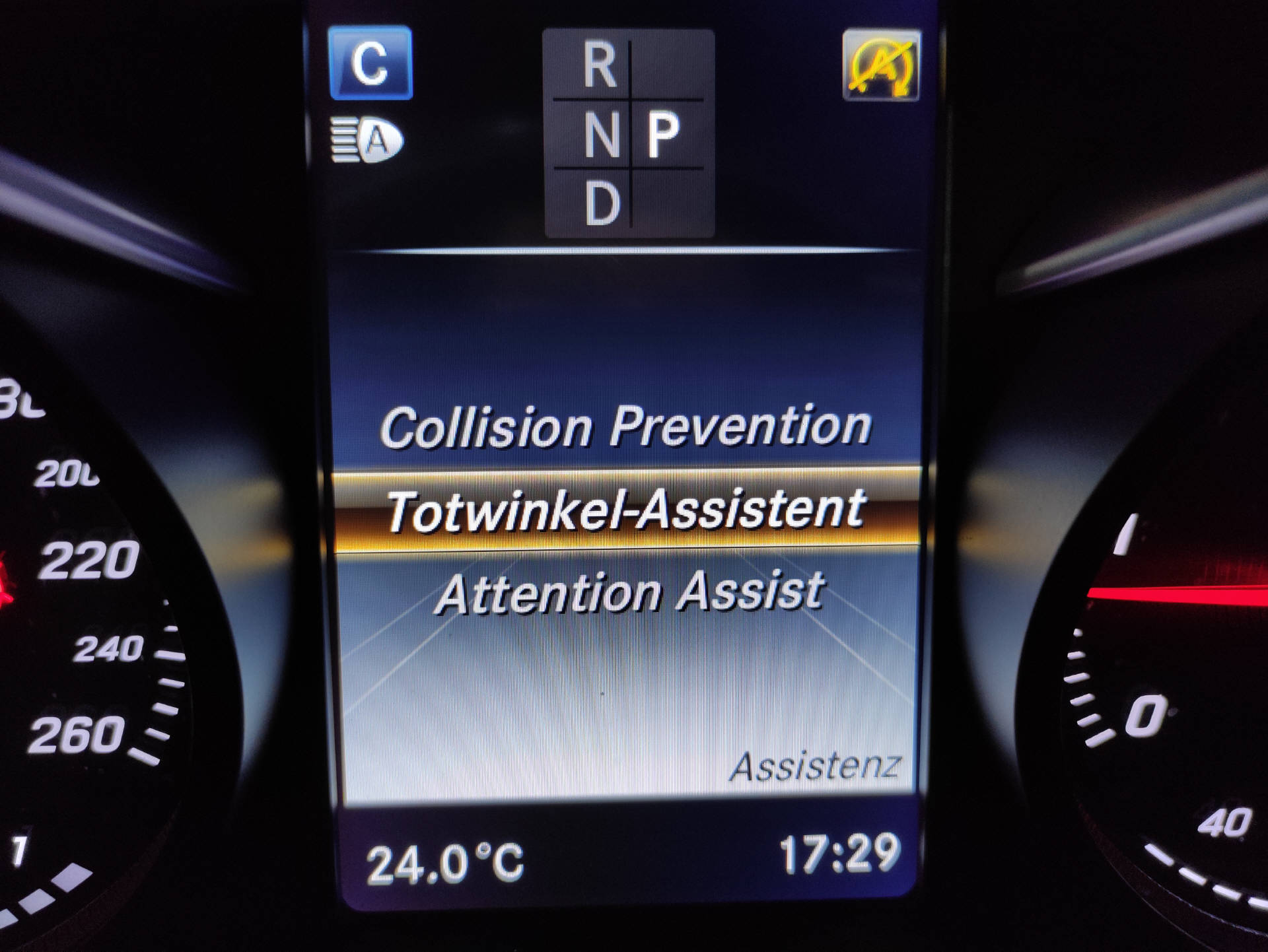 MERCEDES-BENZ GLC 250 d AMG Line 4m-image-7