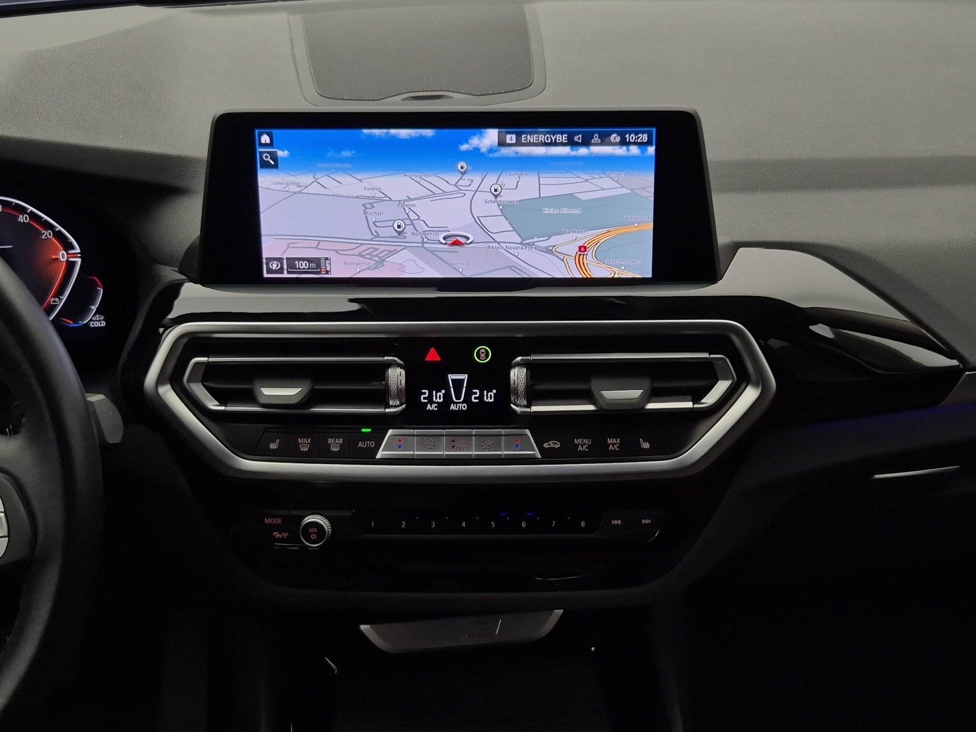 BMW X3 30d xDrive-image-17