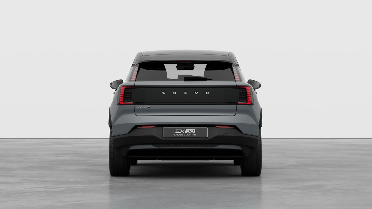 VOLVO EX30 CC P8 Ultra AWD-image-5