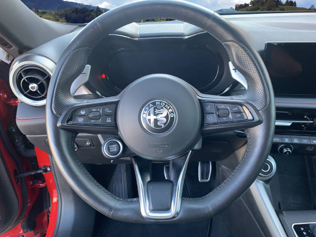 ALFA ROMEO Tonale 1.3 Plug-in Hybrid Tributo-image-6