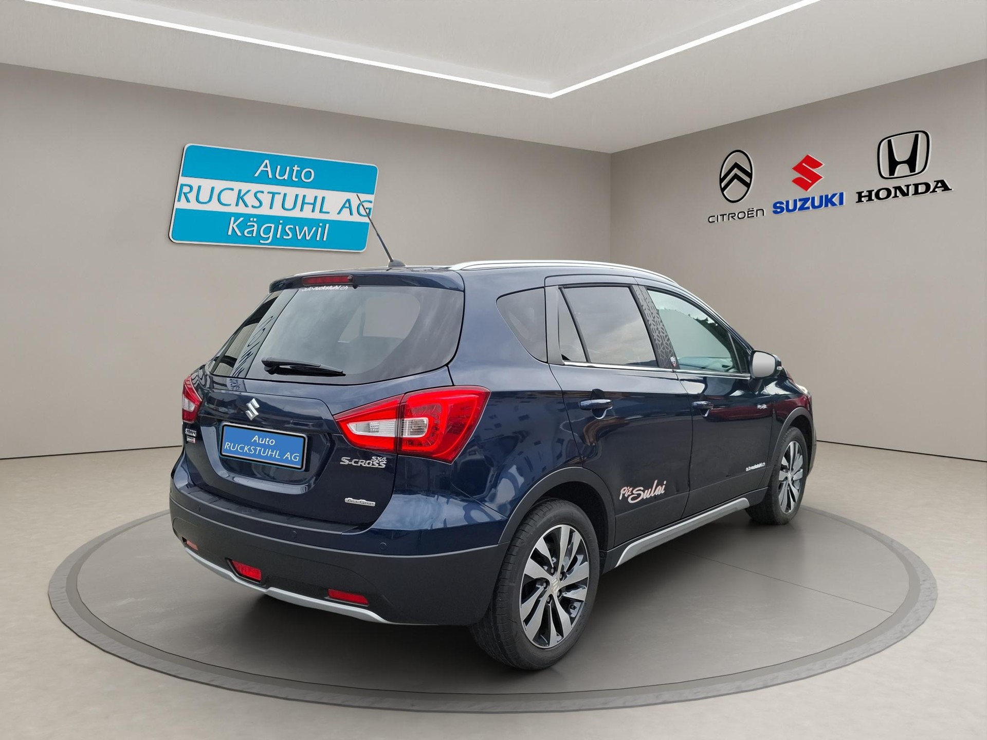 SUZUKI SX4 S-Cross 1.4 T Compact Top 4x4-image-3