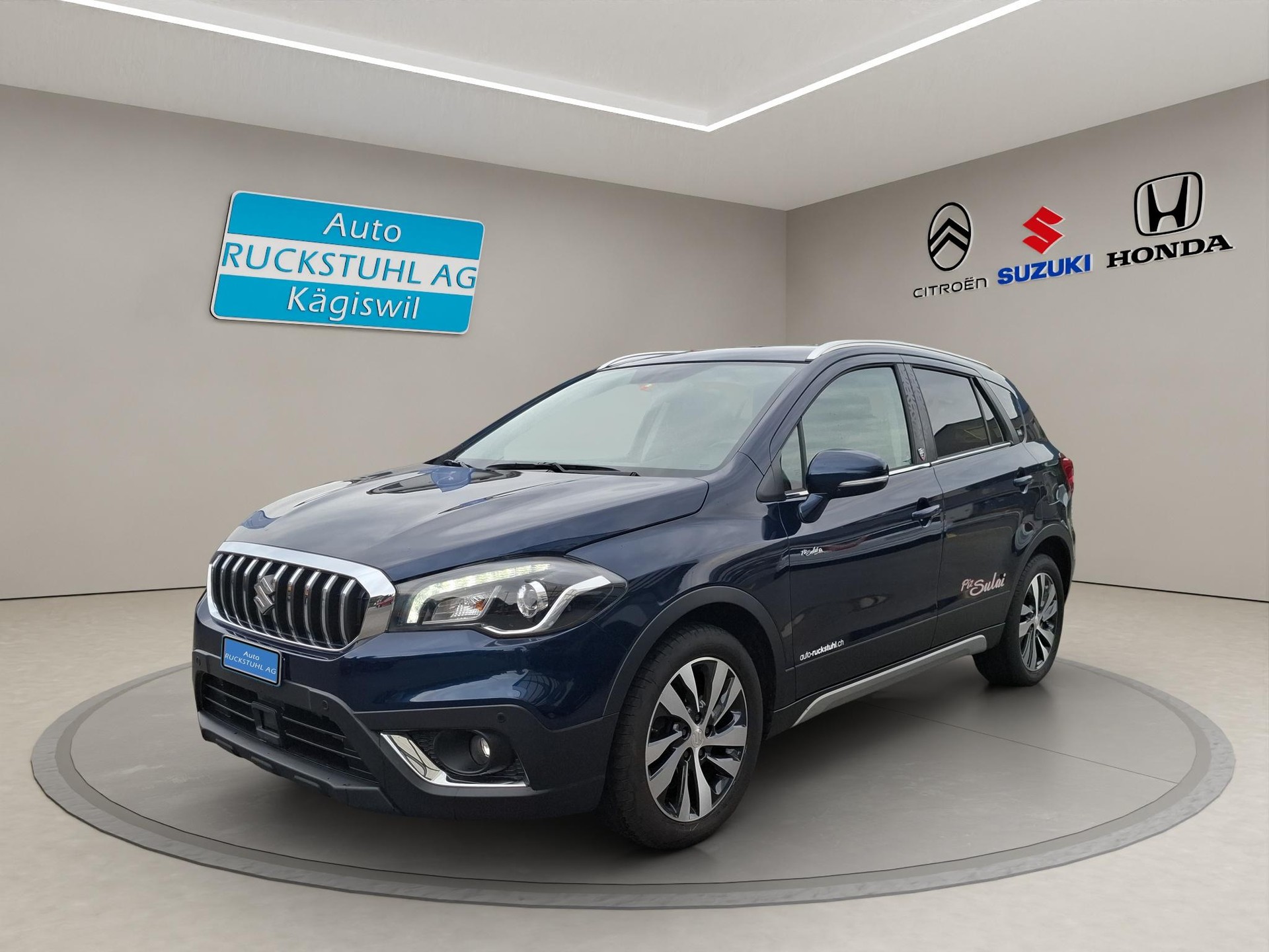 SUZUKI SX4 S-Cross 1.4 T Compact Top 4x4-image-0