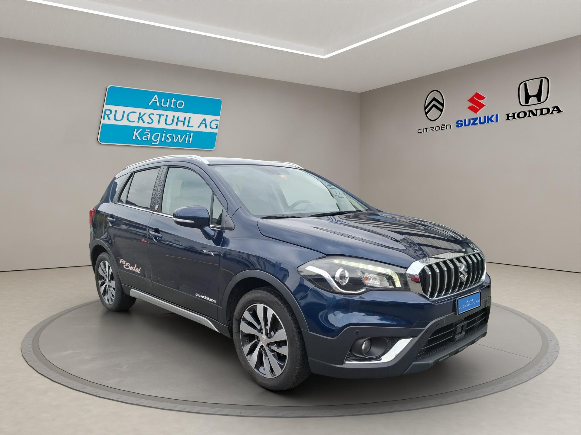 SUZUKI SX4 S-Cross 1.4 T Compact Top 4x4-image-1