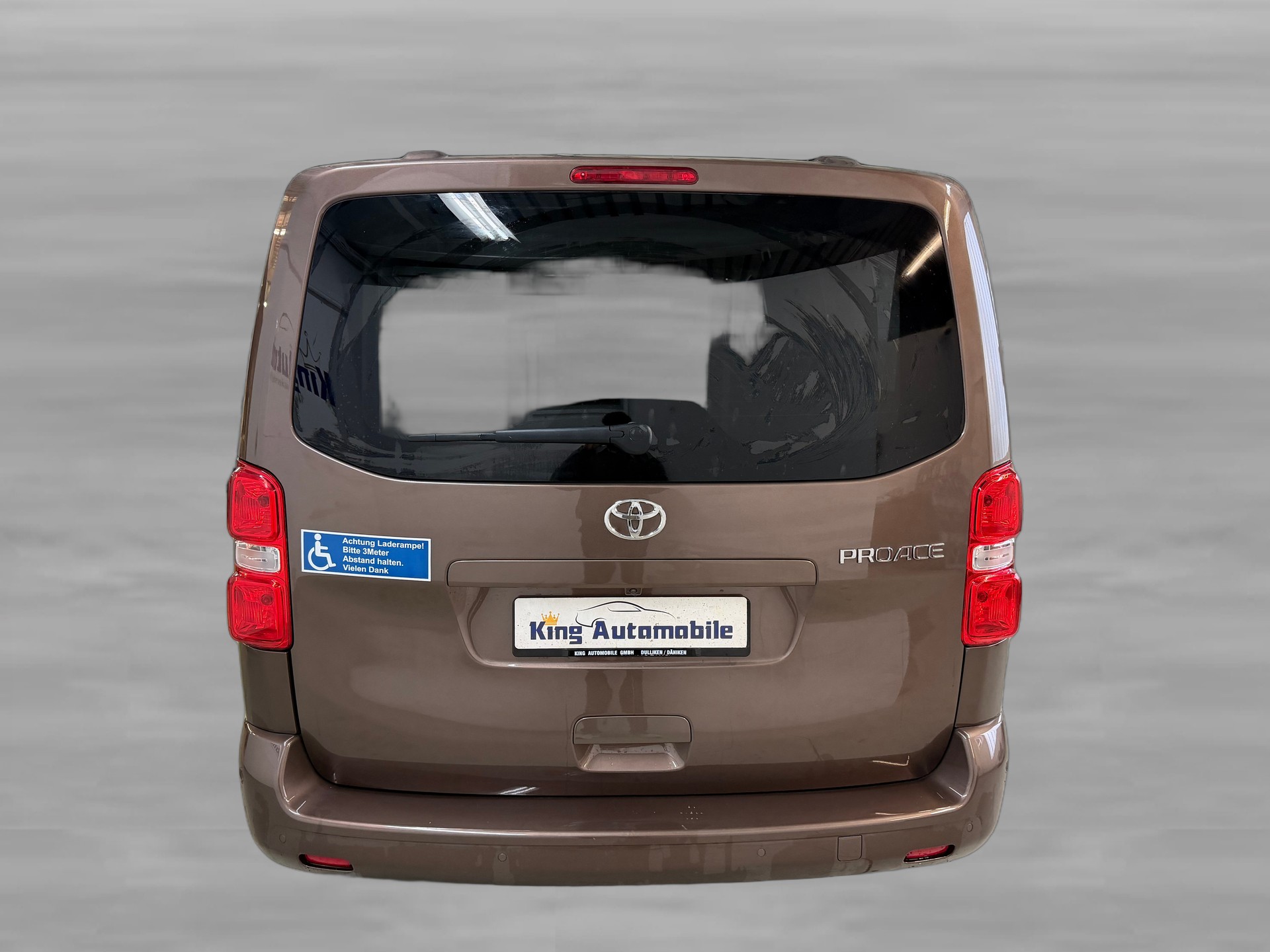 TOYOTA Proace Verso 2.0 D-4D Shuttle L1 | 1 Platz für Rollstuhl | 7-Plätzer | Elektrische Türen L+R | Ab MFK 03.2026-image-5