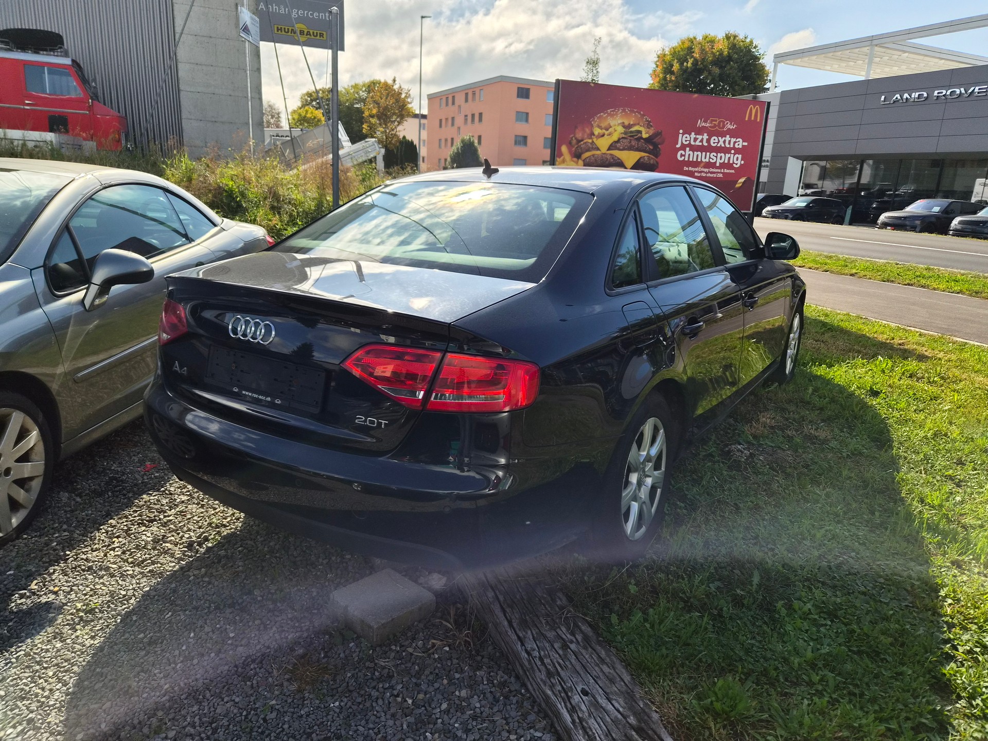 AUDI A4 Limousine 2.0 TFSI multitronic-image-2