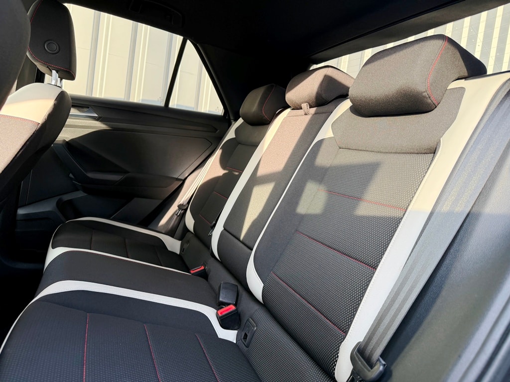 VW T-Roc 1.5 TSI EVO Sport DSG-image-10