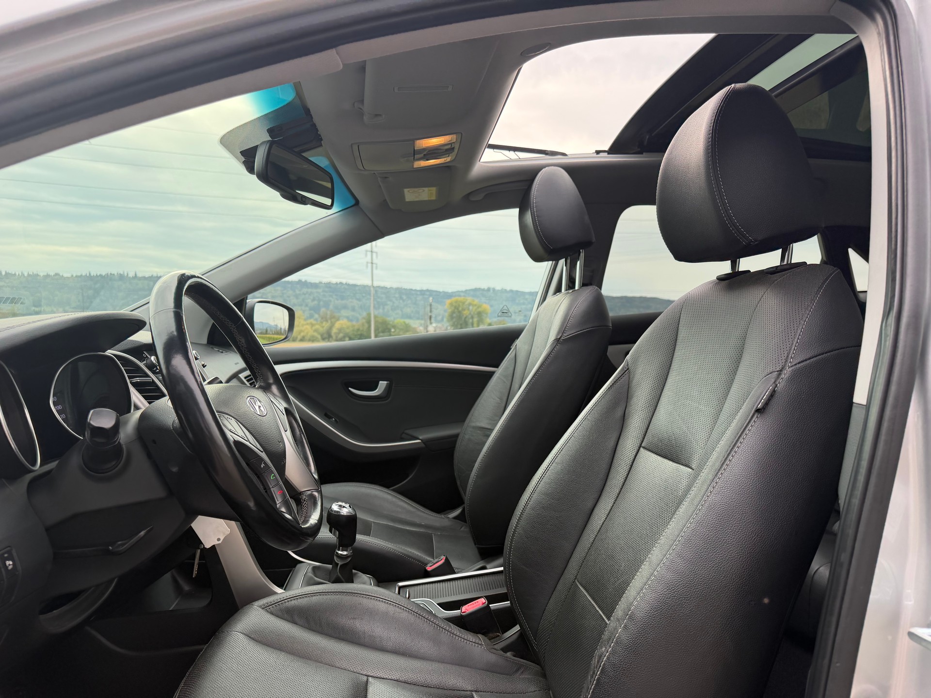 HYUNDAI i30 1.6 CRDi** Vertex** Rückfahrkamera ** Panorama-Schiebedach**-image-20