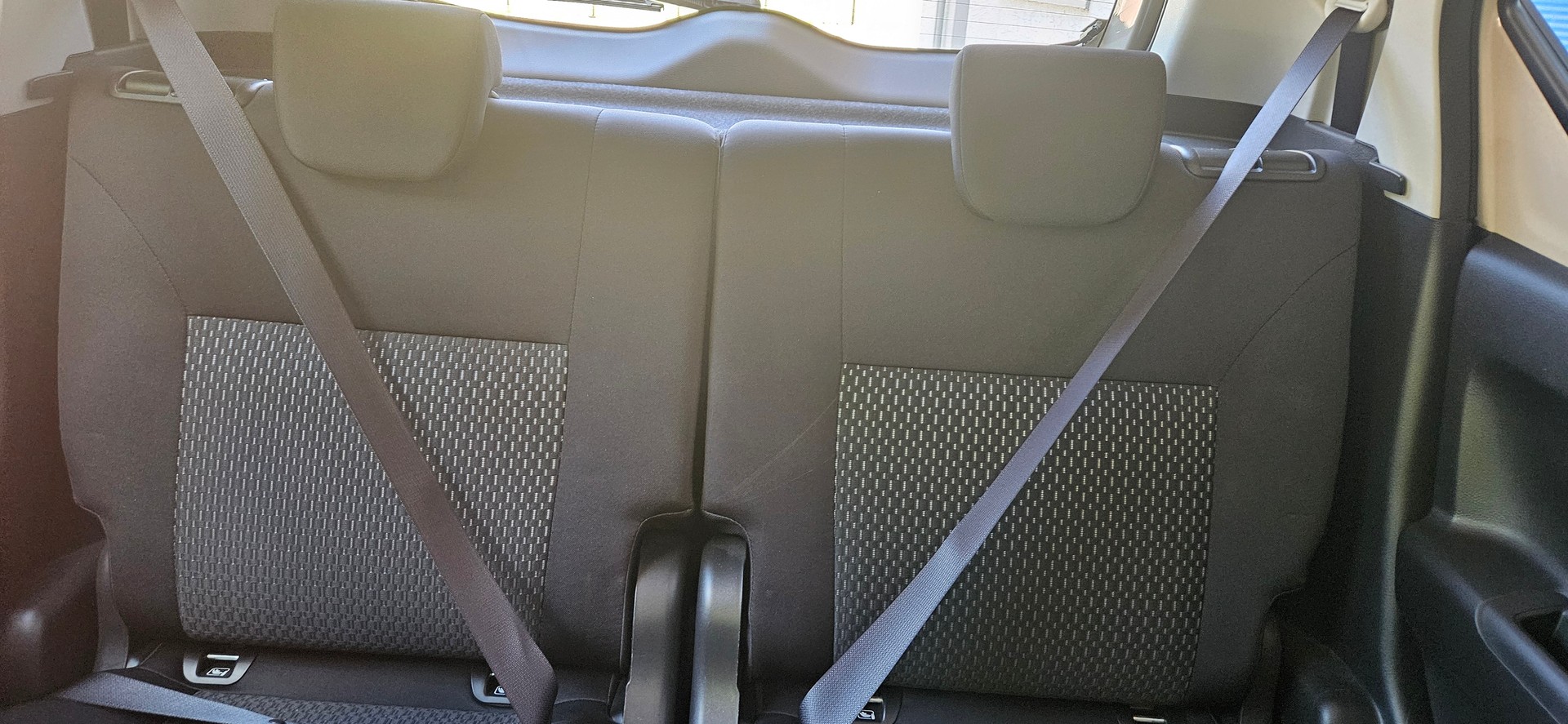 SUZUKI Ignis 1.2i Compact Top Hybrid 4x4-image-9