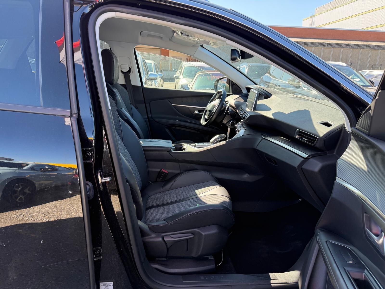 PEUGEOT 3008 1.6 THP Allure-image-7