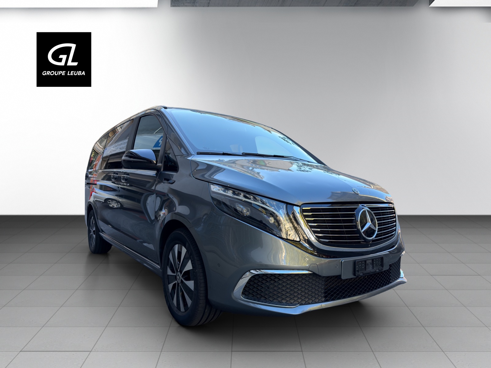 MERCEDES-BENZ EQV 300 lang