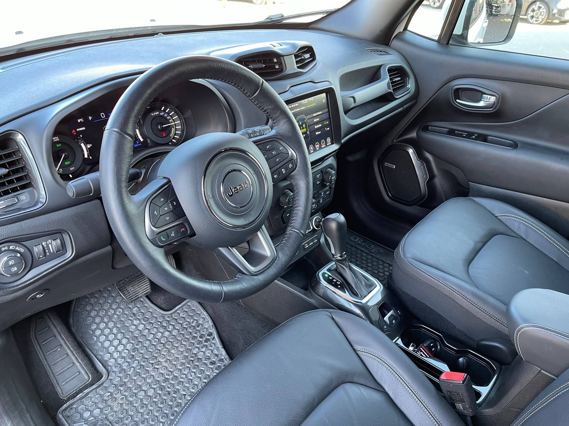 JEEP RENEGADE 1.3 Turbo PHEV 240-image-2