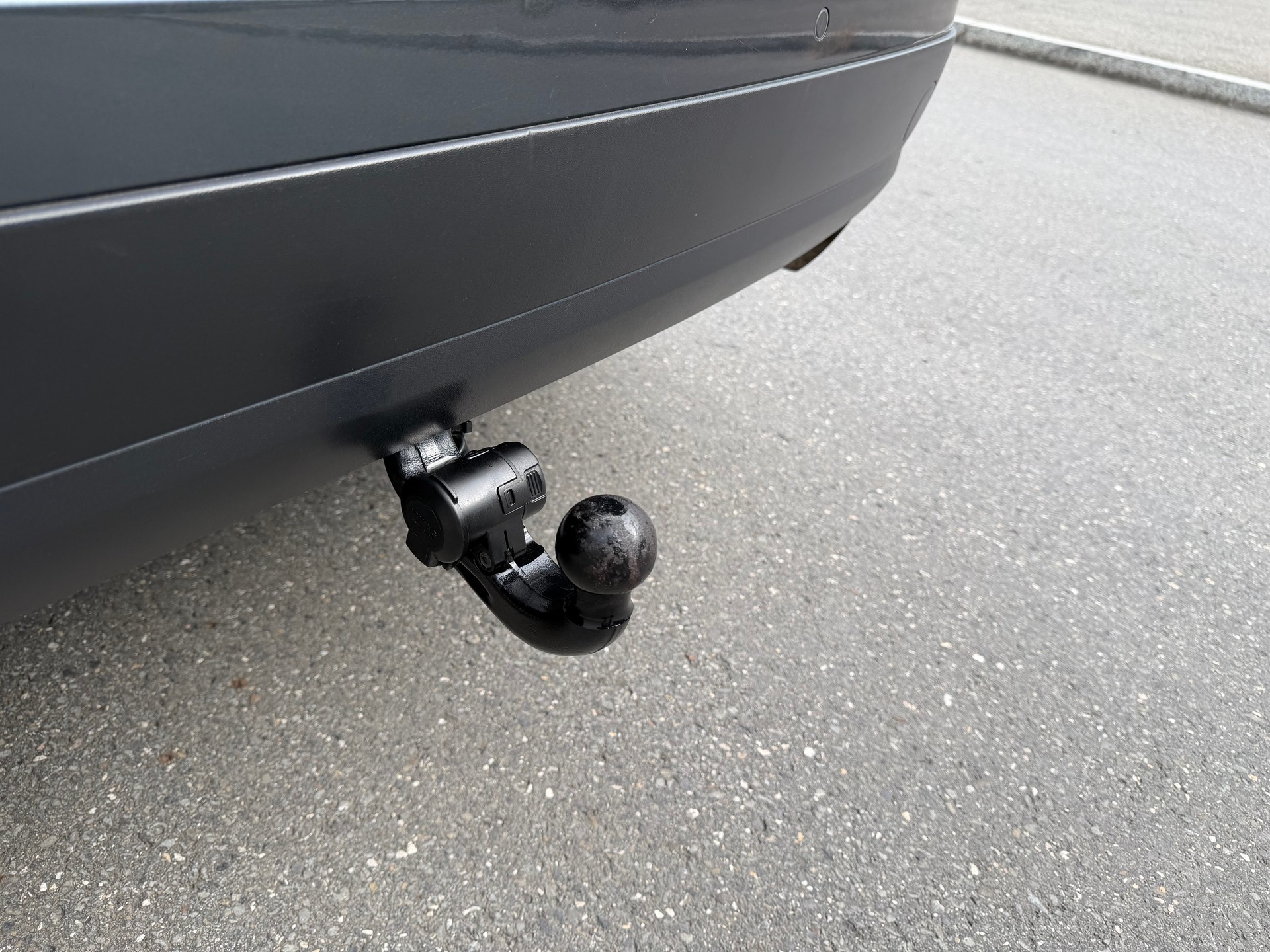 VW Touareg 3.0 TDI BlueMotion Technology Tiptronic CROCHET ATTELAGE 3500 KG-image-1