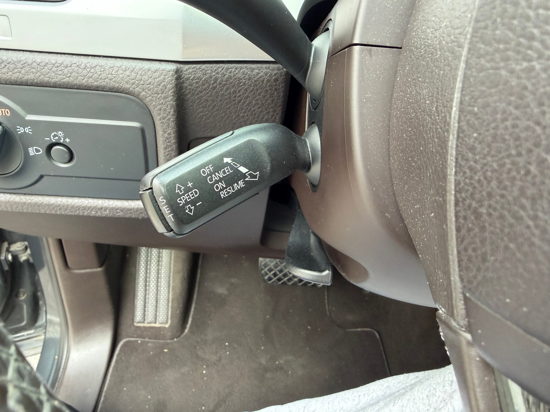 VW Touareg 3.0 TDI BlueMotion Technology Tiptronic CROCHET ATTELAGE 3500 KG-image-38