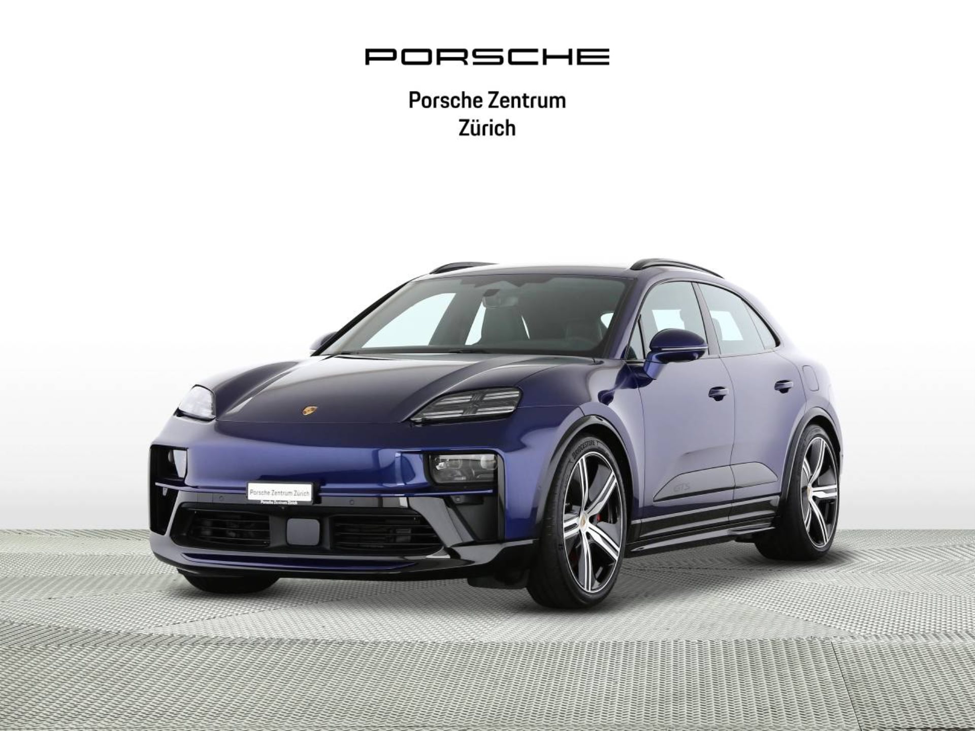 PORSCHE Macan GTS-image-0