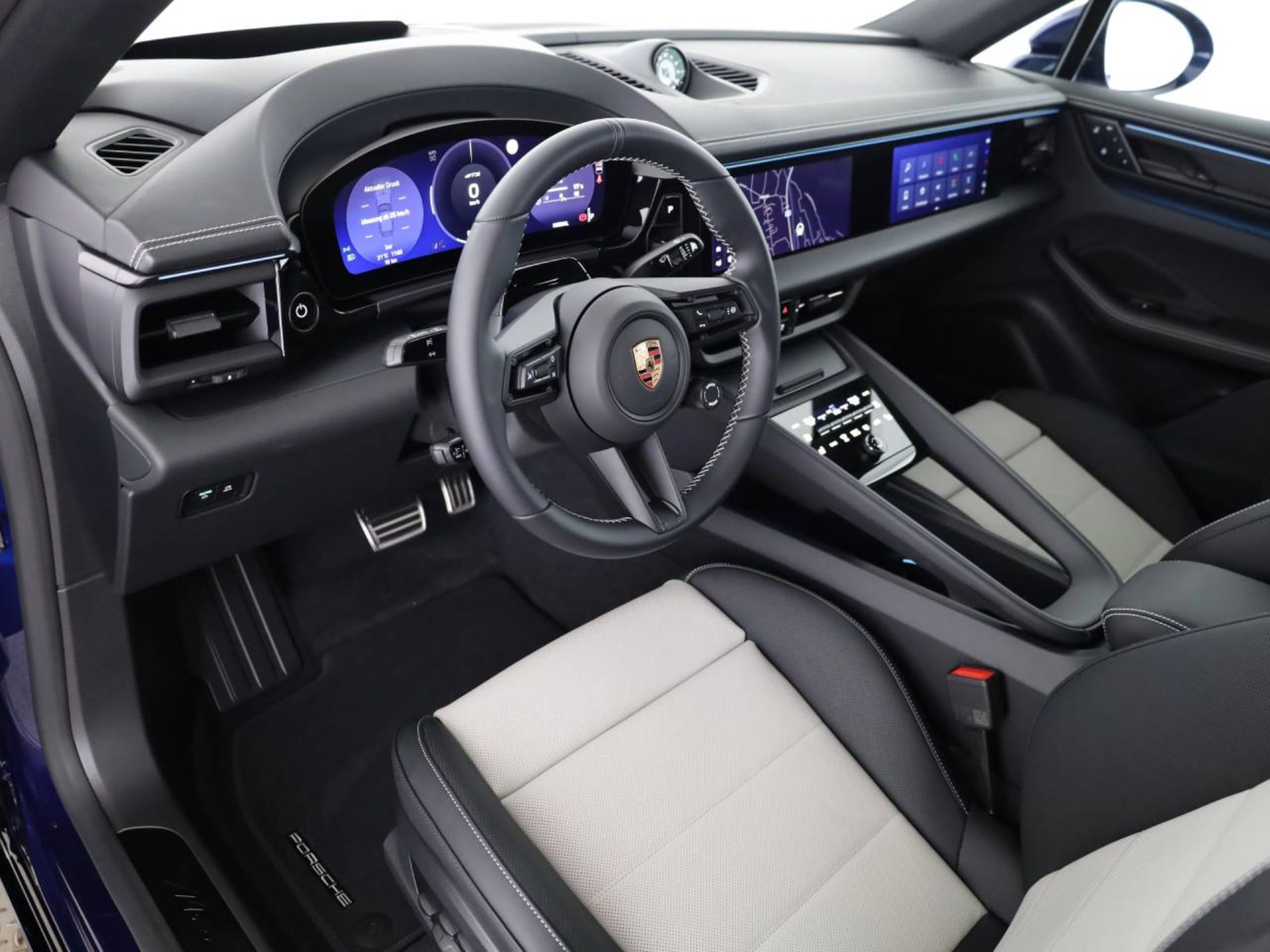 PORSCHE Macan GTS-image-3