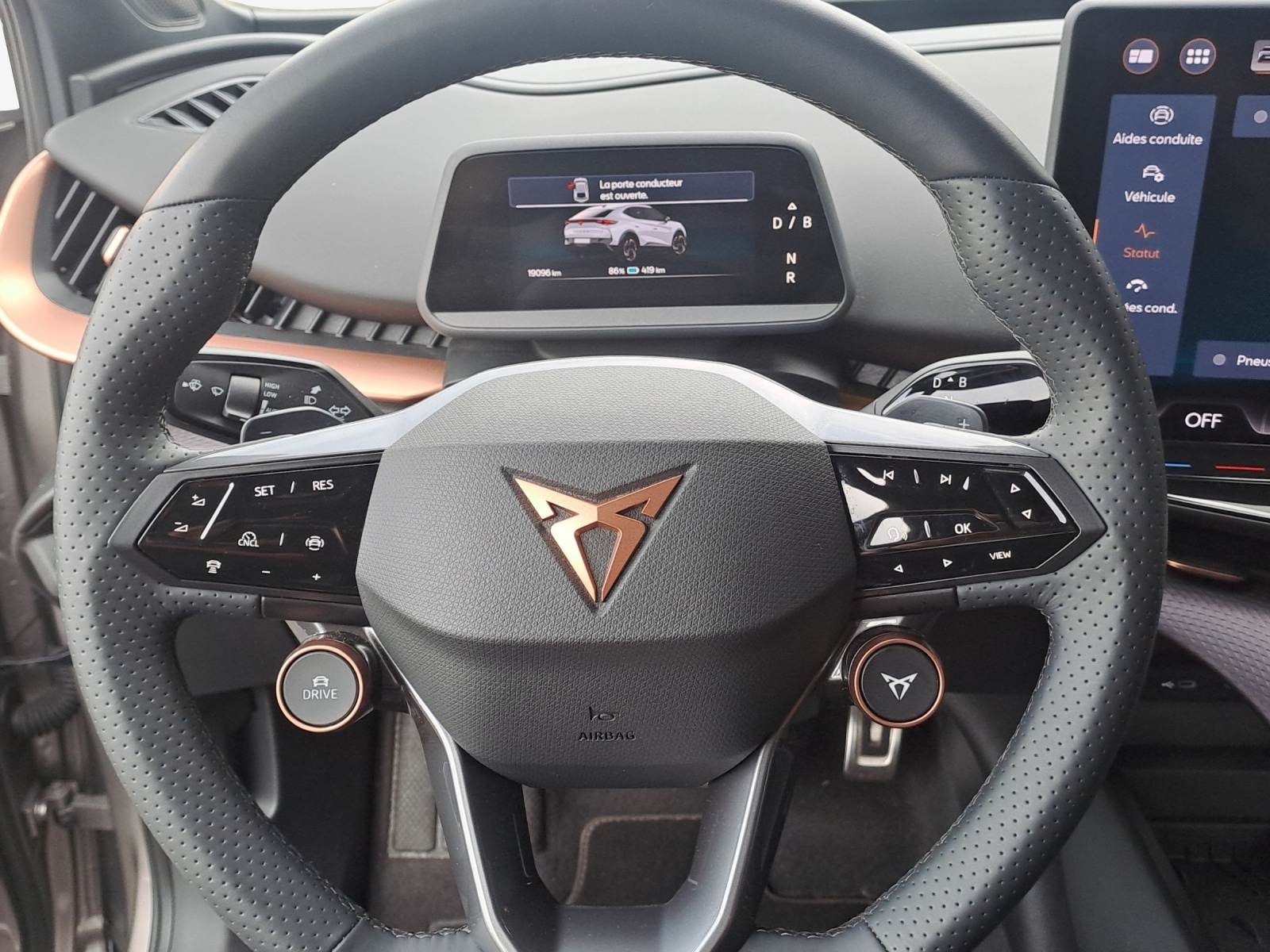 CUPRA Tavascan Type 8 77 kWh VZ-image-10