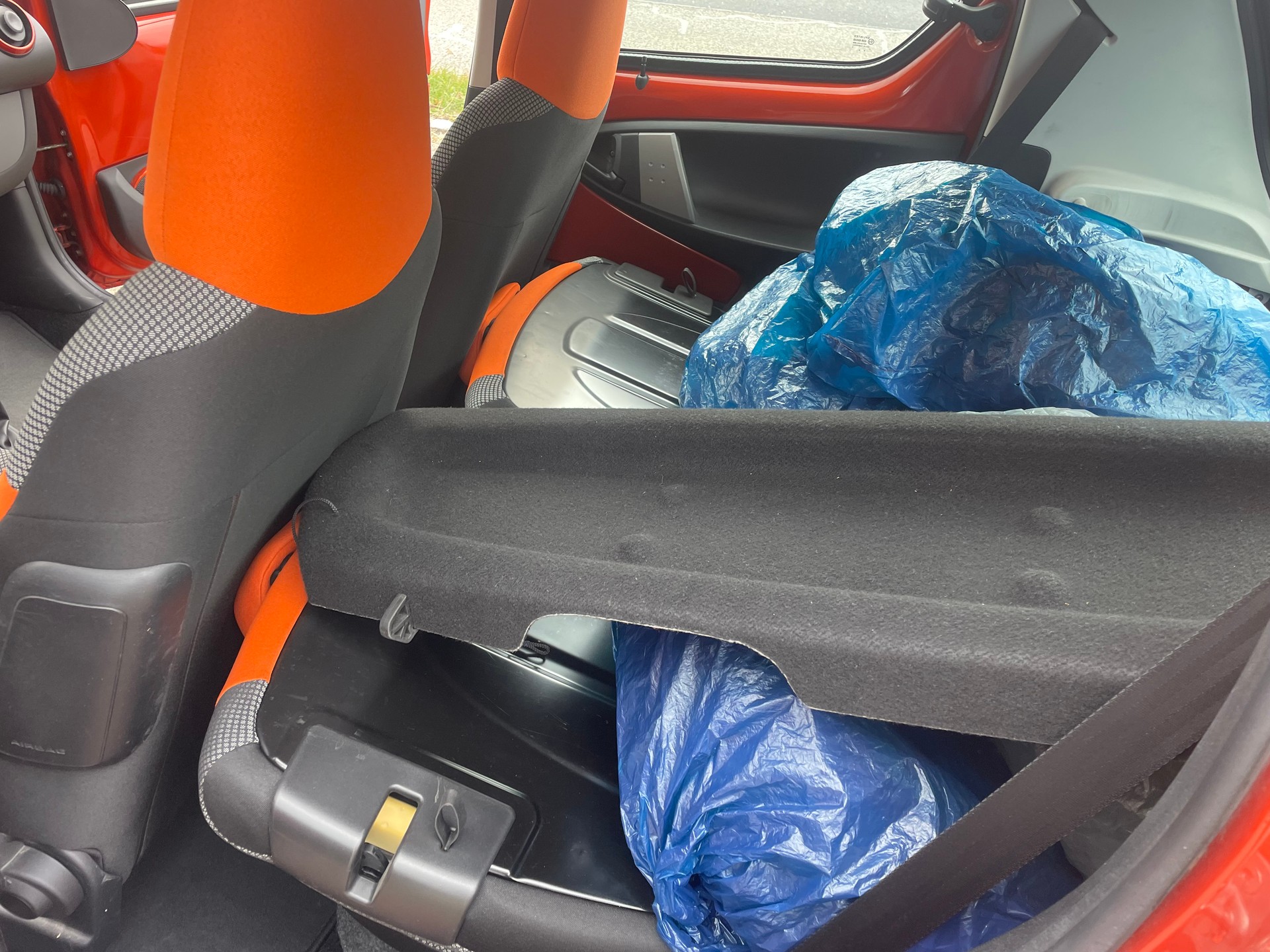 TOYOTA Aygo 1.0 VVT-i Luna-image-12
